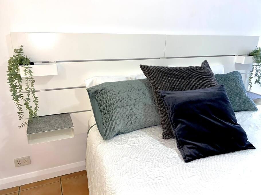 Resort Queen Studio At Alex Beach Resort Alexandra Headland Ngoại thất bức ảnh