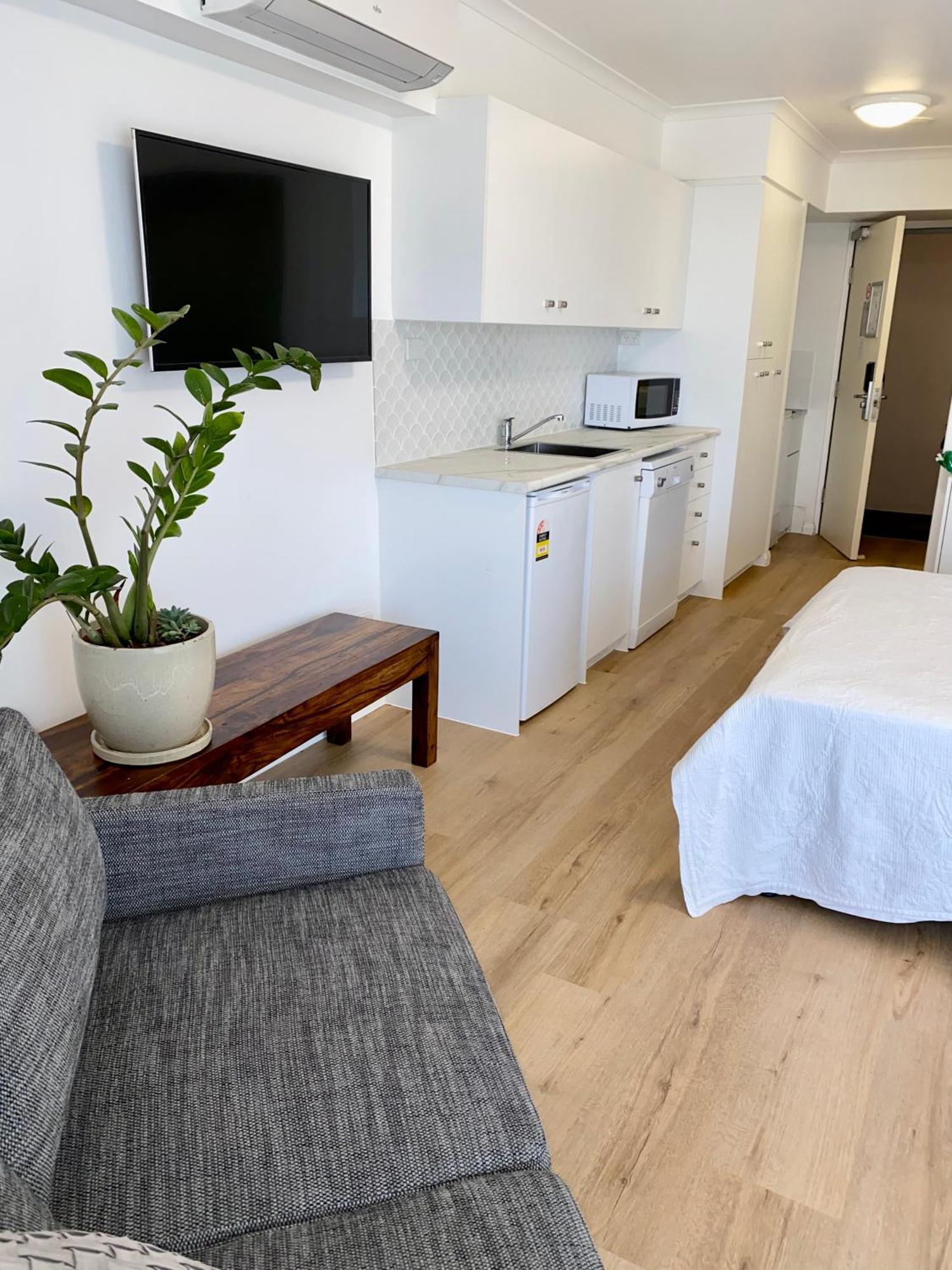 Resort Queen Studio At Alex Beach Resort Alexandra Headland Ngoại thất bức ảnh